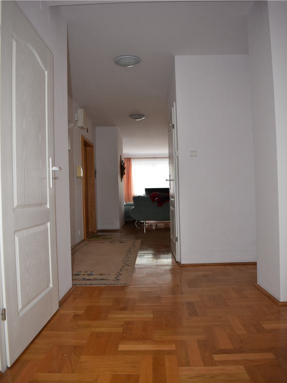 Dgm Apartment Warszawa Eksteriør billede