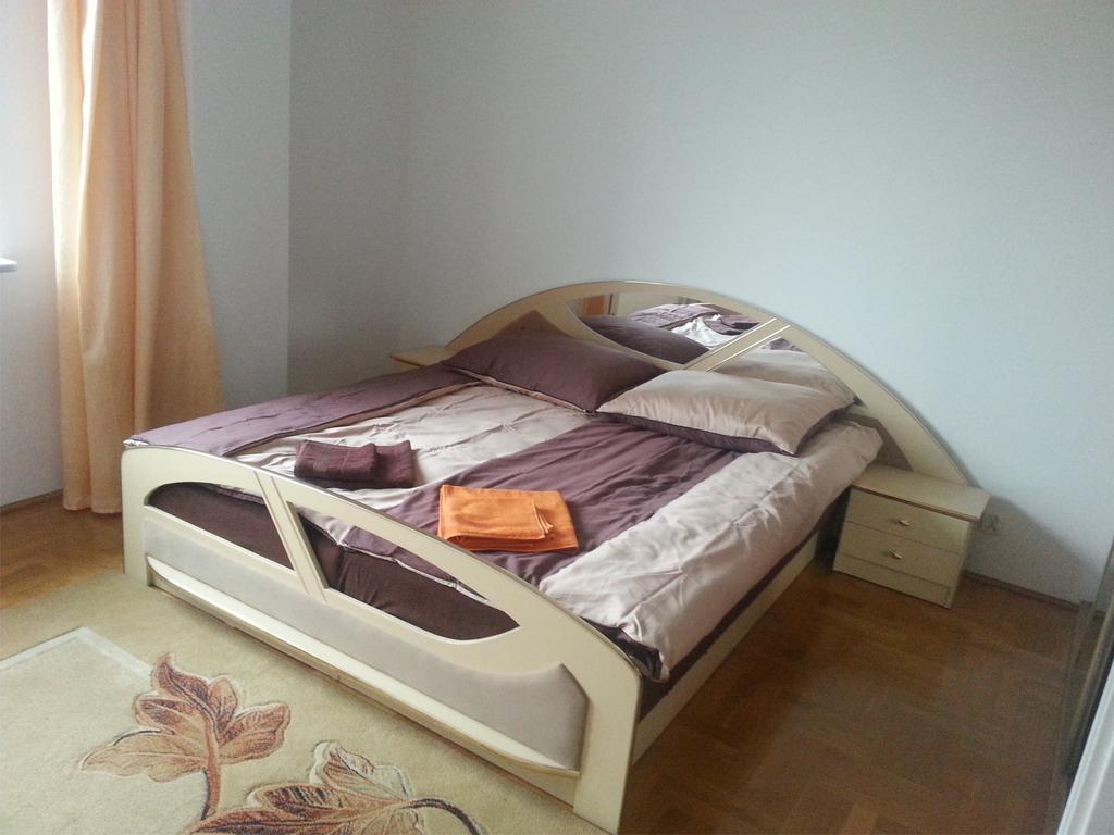 Dgm Apartment Warszawa Eksteriør billede